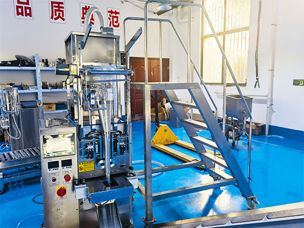 袋装辣椒酱灌装机